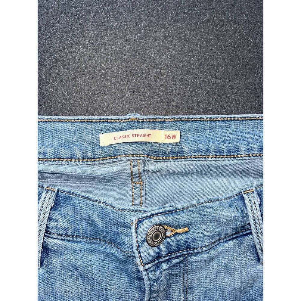 Levi's Classic Straight Jeans Womens 16 W Blue Light Wash Denim Stretch A010093 - Picture 4 of 11